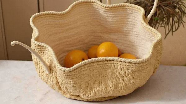 Panier tressé artisanal : pourquoi les Français craquent pour le fait main